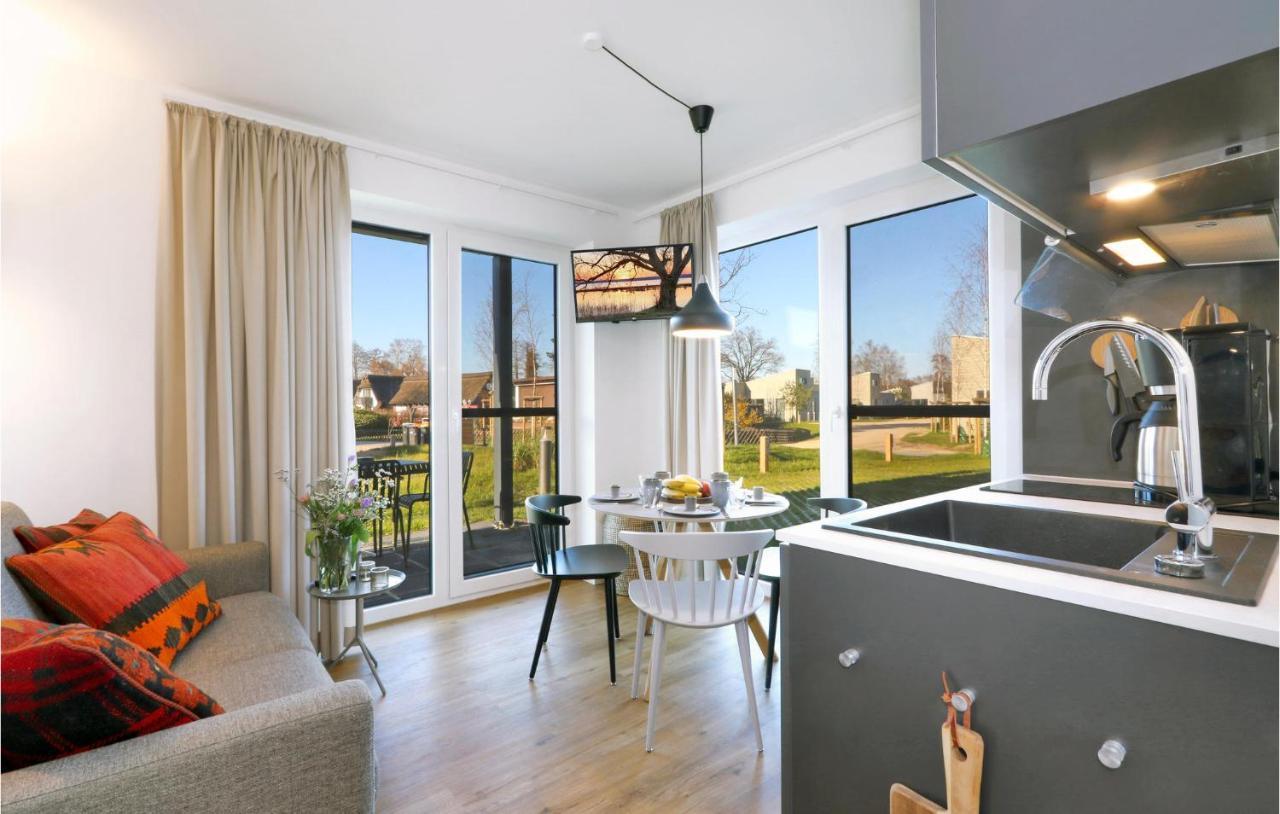 Stunning Apartment In Lembruch-Duemmer See Bagian luar foto